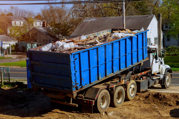 Best Yard Waste Removal  in Brooklyn Park, MN