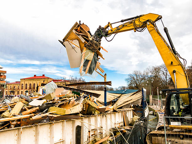 Best Commercial Junk Removal  in Brooklyn Park, MN